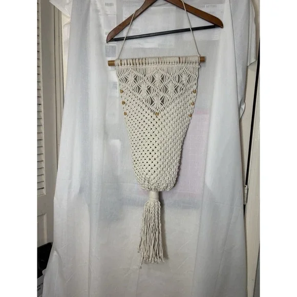 Macramé Hanging Planter - Picture 2 of 5